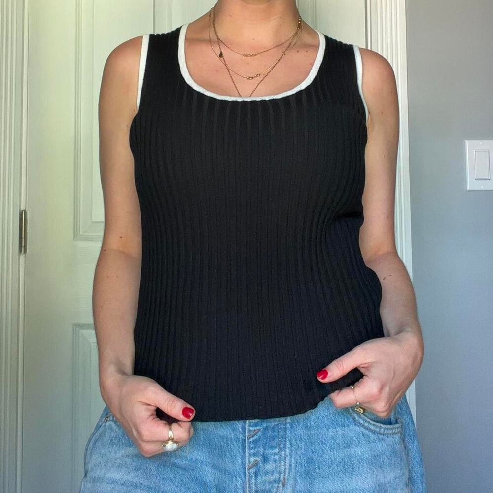 Y2k black accordion tanktop in